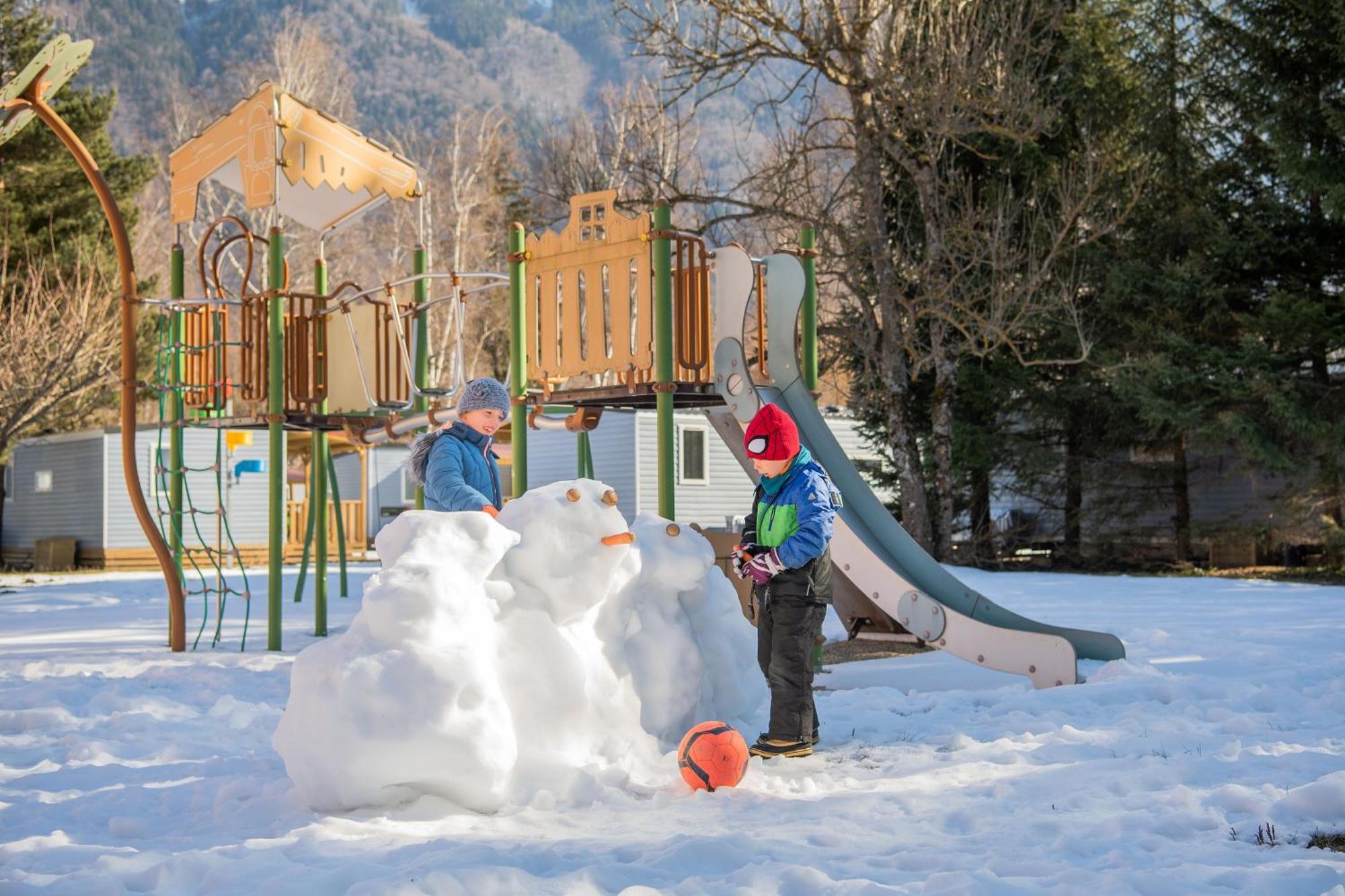 Camping RCN Belledonne Le Bourg-dʼOisans Buitenkant foto