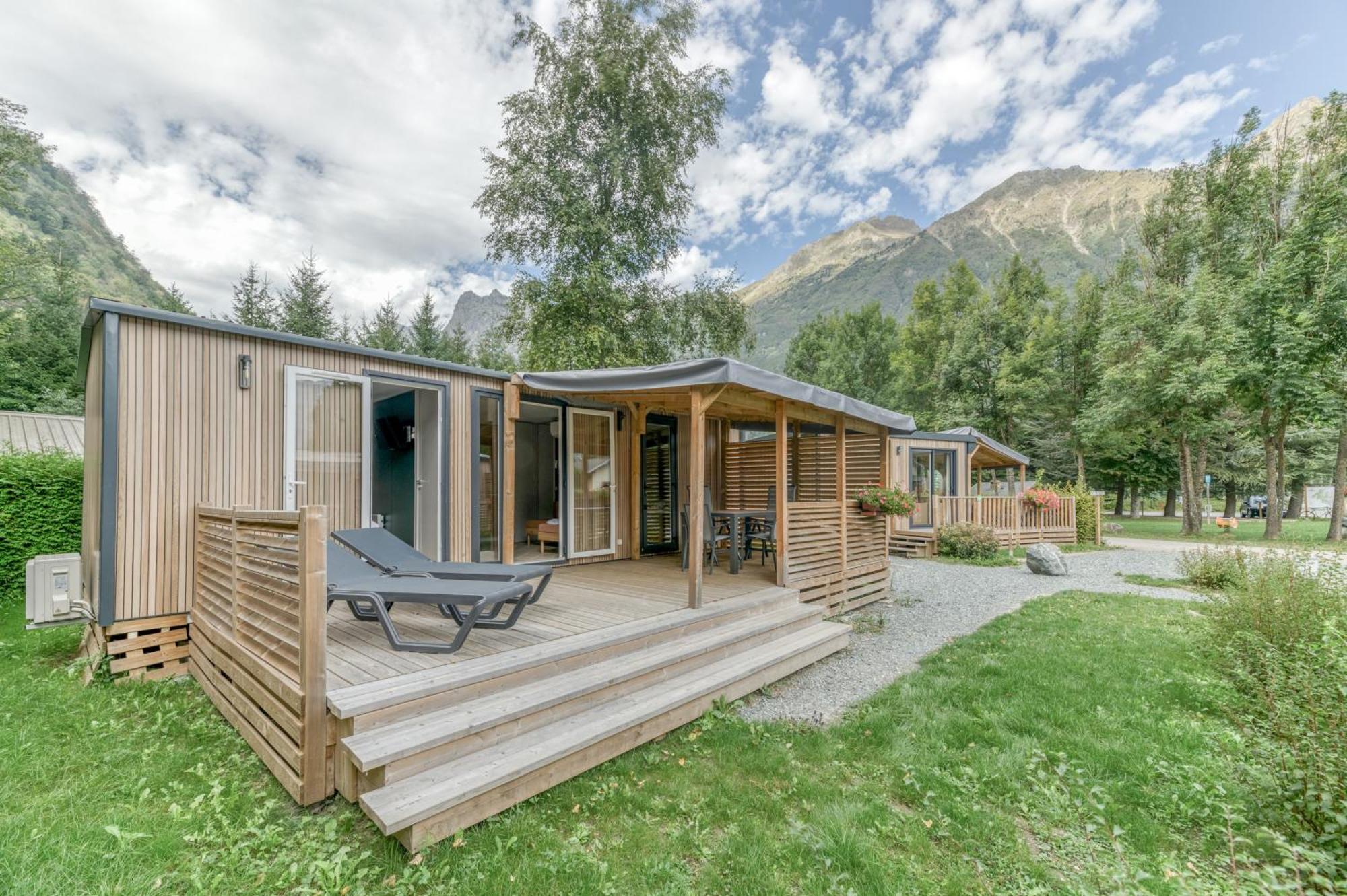 Camping RCN Belledonne Le Bourg-dʼOisans Buitenkant foto