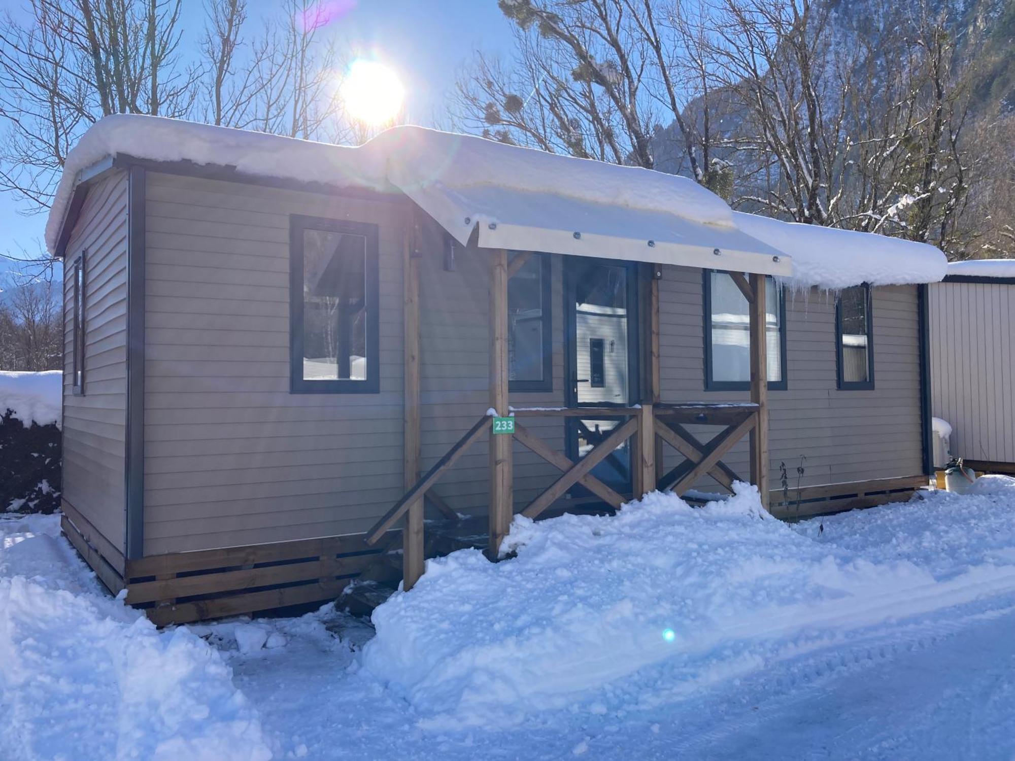 Camping RCN Belledonne Le Bourg-dʼOisans Buitenkant foto