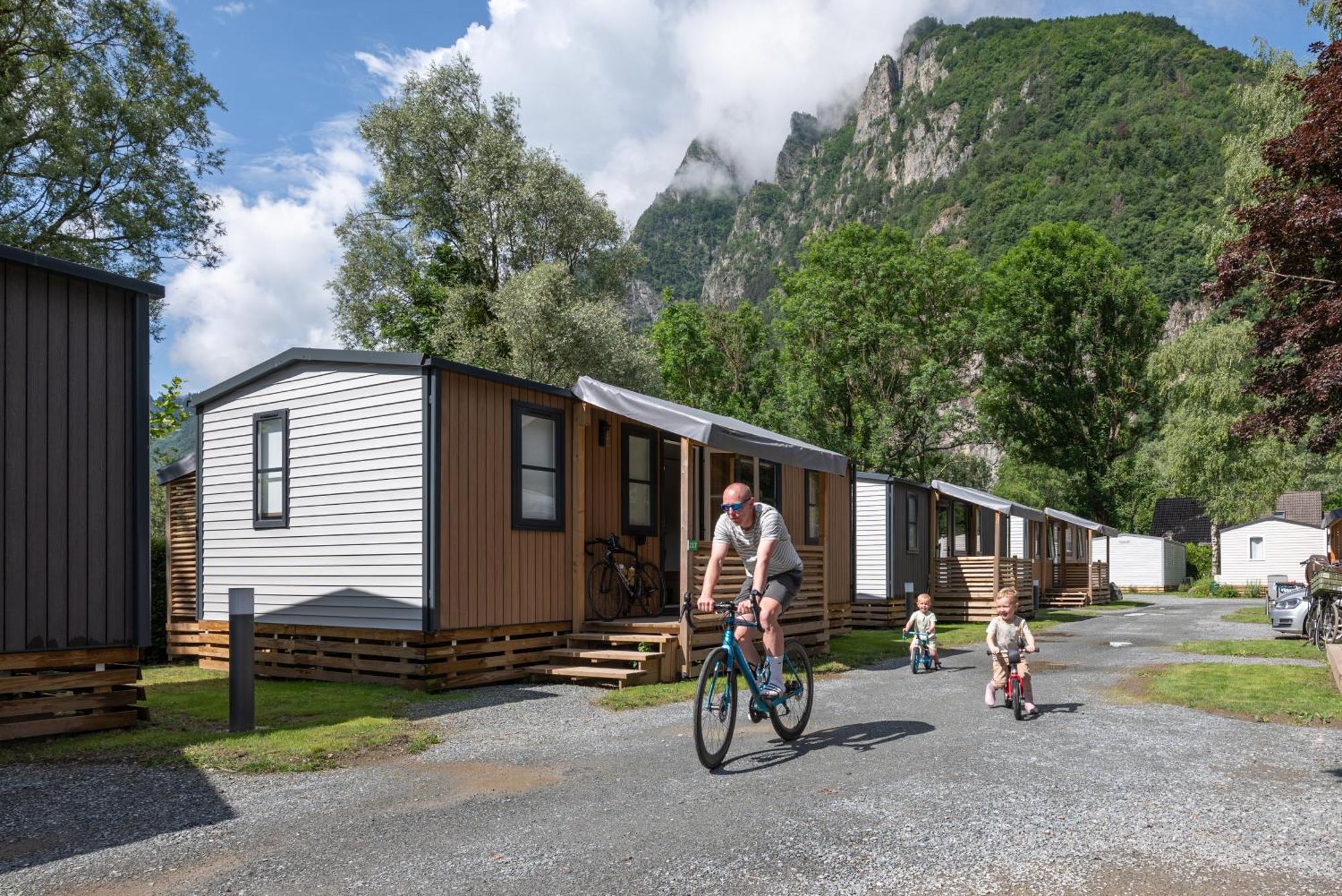 Camping RCN Belledonne Le Bourg-dʼOisans Buitenkant foto